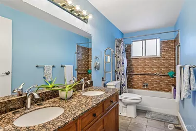 7032 122nd Avenue SE, Newcastle, WA 98056 - Photo 22