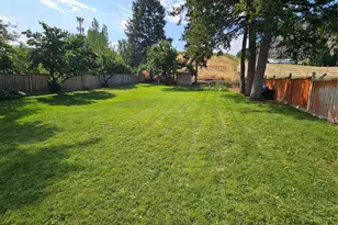 2120 Deerpath Dr, Oroville, WA 98844 - Photo 28