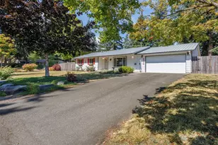 8304 3rd Ave SE, Olympia, WA 98513 - Photo 1