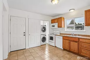 601 W Hazel St, Mount Vernon, WA 98273 - Photo 6