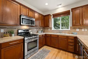 18024 29th Dr SE, Bothell, WA 98012 - Photo 10