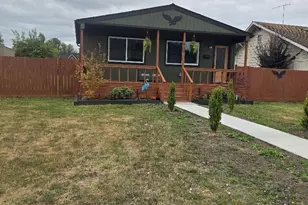557 SW Pacific Ave, Chehalis, WA 98532 - Photo 6