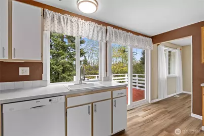 32454 22nd Avenue SW, Federal Way, WA 98023 - Photo 10
