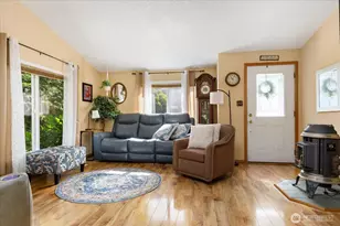 2209 Conniston Way, Oak Harbor, WA 98277 - Photo 6