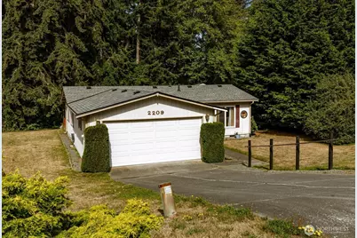 2209 Conniston Way, Oak Harbor, WA 98277 - Photo 1