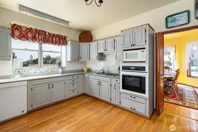 1230 Windward Way, Coupeville, WA 98239 - Photo 14