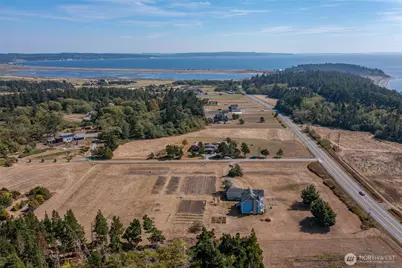 1230 Windward Way, Coupeville, WA 98239 - Photo 4