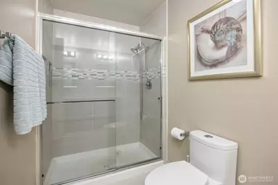 605 5th Street #B 201, Kirkland, WA 98033 - Photo 18