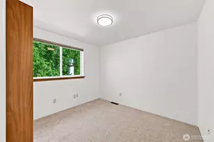 2233 E Birch St, Bellingham, WA 98229 - Photo 14