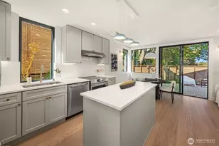 2316 S Forest St, Seattle, WA 98144 - Photo 6