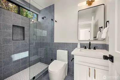 2316 S Forest Street, Seattle, WA 98144 - Photo 12