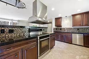 608 School St SE, Lacey, WA 98503 - Photo 8