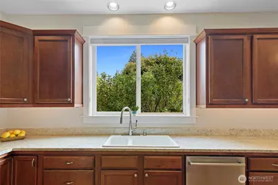 100 NE Peterson Street, Poulsbo, WA 98370 - Photo 12