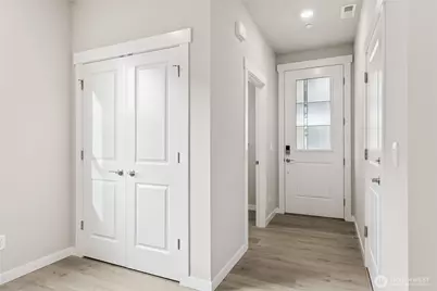 5223 S 328th Street #31, Auburn, WA 98001 - Photo 2