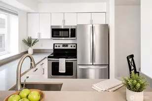 712 E Denny Way, Seattle, WA 98122 - Photo 4