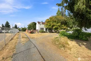 4727 61st St NE, Marysville, WA 98027 - Photo 16
