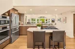 450 Wood Ave SW, Bainbridge Island, WA 98110 - Photo 14