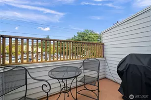 5243 40th Ave NE, Seattle, WA 98105 - Photo 10