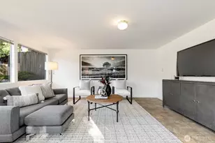 3226 30th Ave W, Seattle, WA 98199 - Photo 18