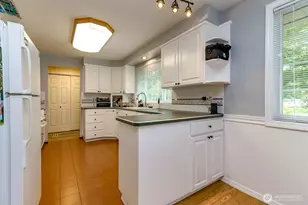 17407 36th Ave E, Tacoma, WA 98446 - Photo 16