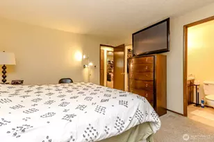 17407 36th Ave E, Tacoma, WA 98446 - Photo 30