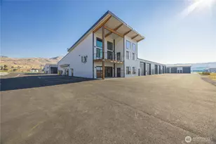 73 E Shop Ave, Chelan, WA 98816 - Photo 8