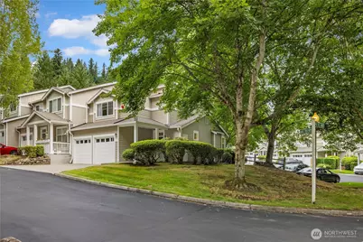 17824 NE 96th Way #3, Redmond, WA 98052 - Photo 2