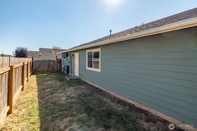 4997 Sunset Park Place, Ferndale, WA 98248 - Photo 32