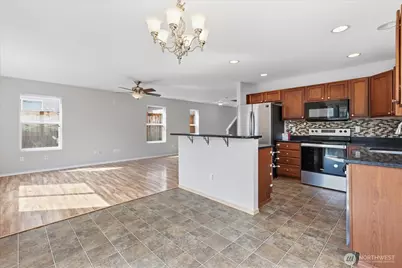 10416 24th Street SE, Lake Stevens, WA 98258 - Photo 14