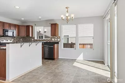 10416 24th Street SE, Lake Stevens, WA 98258 - Photo 12