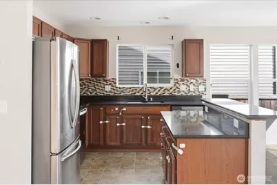 10416 24th Street SE, Lake Stevens, WA 98258 - Photo 8