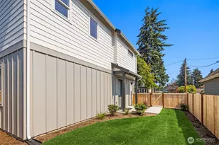 2402 Cleveland Ave, Everett, WA 98201 - Photo 26