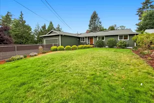 19607 136th Pl SE, Renton, WA 98058 - Photo 2