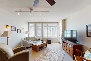 190 Harbor Square Loop NE, Bainbridge Island, WA 98110 - Photo 2