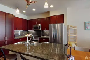 190 Harbor Square Loop NE, Bainbridge Island, WA 98110 - Photo 8
