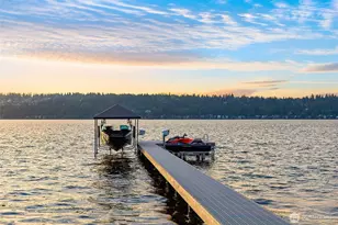 247 E Lake Sammamish Pkwy SE, Sammamish, WA 98074 - Photo 6