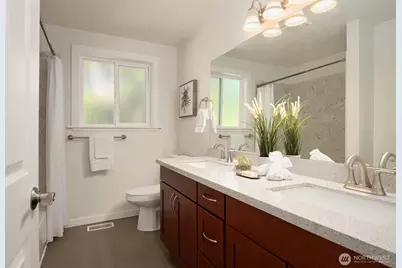 8610 NE 137th Street, Kirkland, WA 98034 - Photo 14