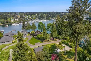 5930 Rose Loop NE, Bainbridge Island, WA 98110 - Photo 2