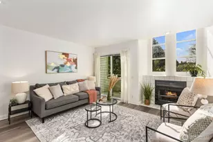 10237 SE 3rd St, Bellevue, WA 98004 - Photo 12