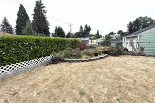 11829 76th Ave S, Seattle, WA 98178 - Photo 32