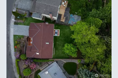 14328 85th Place NE, Kirkland, WA 98034 - Photo 38