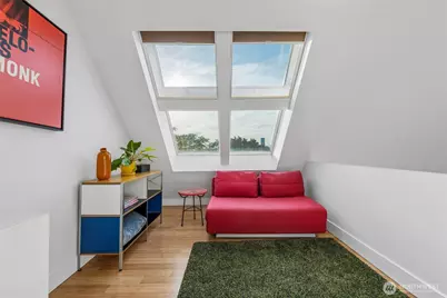2303 E Alder Street, Seattle, WA 98122 - Photo 22