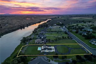 175407 Rivers Edge Dr, Prosser, WA 99350 - Photo 2