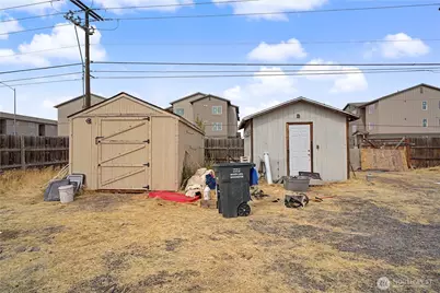 912 W Loop Drive NE, Moses Lake, WA 98837 - Photo 12