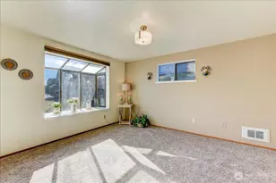 1004 Columbia Ave, Marysville, WA 98270 - Photo 12