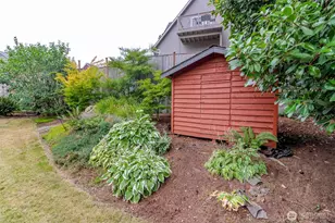 20204 Church Lake Dr E, Bonney Lake, WA 98391 - Photo 34