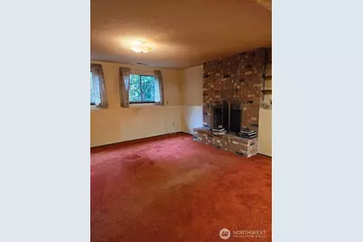 7514 Locust Avenue E, Bonney Lake, WA 98391 - Photo 4
