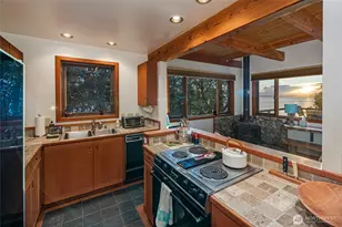 681 Smugglers Cove Rd, Friday Harbor, WA 98250 - Photo 24