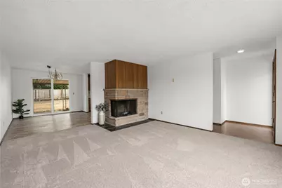 1810 N Highland Street, Tacoma, WA 98406 - Photo 4