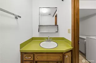1810 N Highland St, Tacoma, WA 98406 - Photo 24
